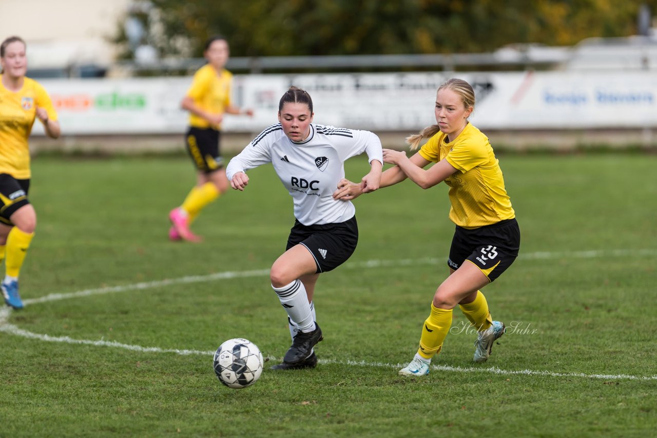 Bild 293 - F Merkur Hademarschen - SV Frisia 03 Risum Lindholm : Ergebnis: 0:1